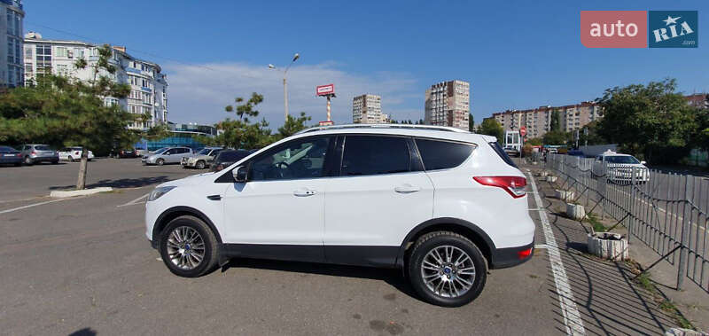 Внедорожник / Кроссовер Ford Kuga 2013 в Одессе