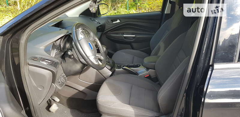 Внедорожник / Кроссовер Ford Kuga 2013 в Тернополе