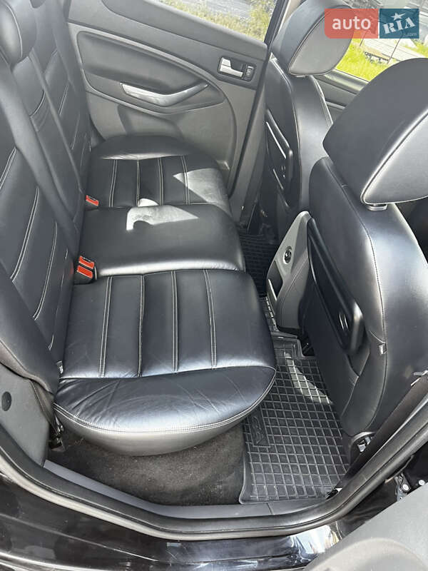 Внедорожник / Кроссовер Ford Kuga 2010 в Павлограде фото 10 Внедорожник / Кроссовер Ford Kuga 2010 в Павлограде