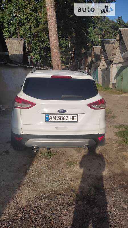 Внедорожник / Кроссовер Ford Kuga 2015 в Житомире