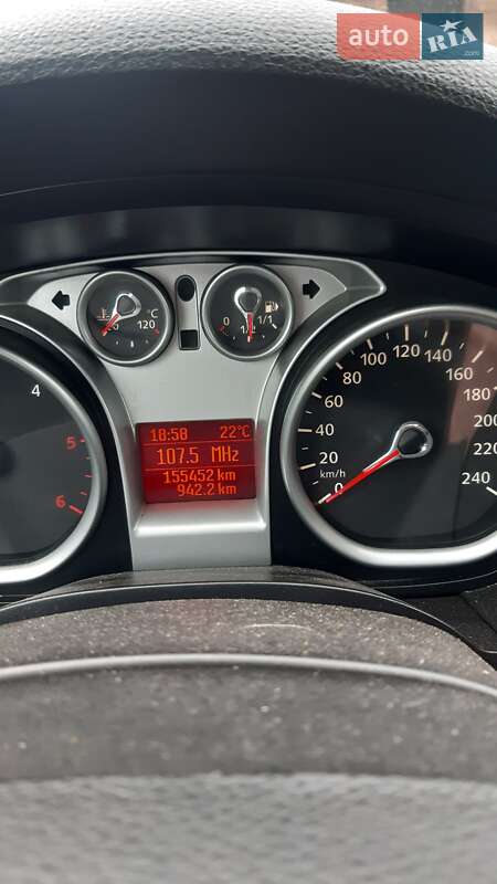 Внедорожник / Кроссовер Ford Kuga 2011 в Дубровице фото 2 Внедорожник / Кроссовер Ford Kuga 2011 в Дубровице