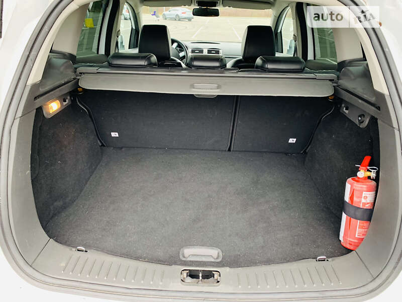 Позашляховик / Кросовер Ford Kuga 2011 в Рівному фото 11 Позашляховик / Кросовер Ford Kuga 2011 в Рівному