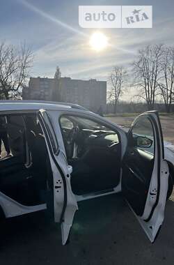 Внедорожник / Кроссовер Ford Kuga 2016 в Житомире