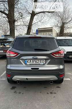 Позашляховик / Кросовер Ford Kuga 2013 в Києві