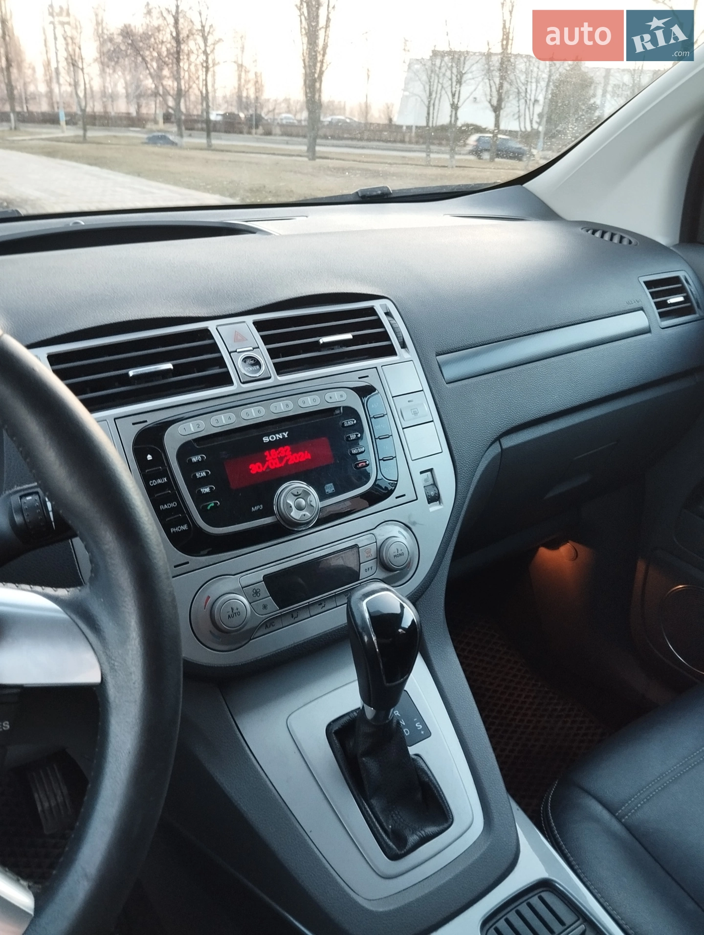 2010 Ford Kuga - мініатюра 8