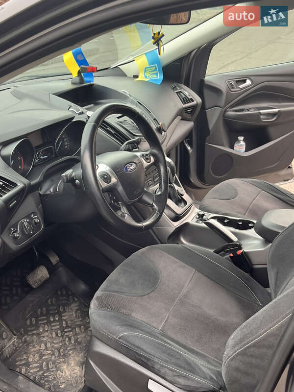 Позашляховик / Кросовер Ford Kuga 2013 в Южноукраїнську