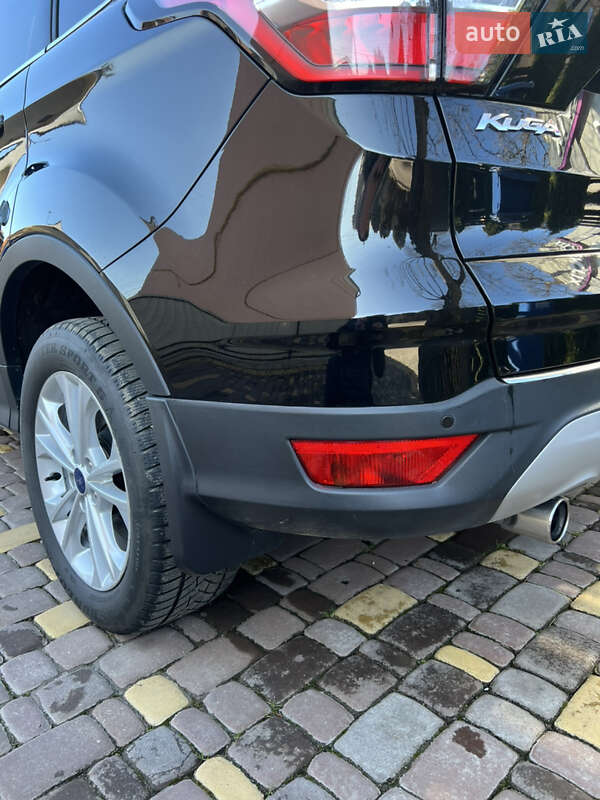Внедорожник / Кроссовер Ford Kuga 2017 в Коломые