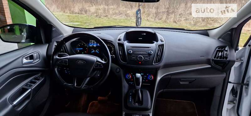 Позашляховик / Кросовер Ford Kuga 2017 в Львові фото 23 Позашляховик / Кросовер Ford Kuga 2017 в Львові