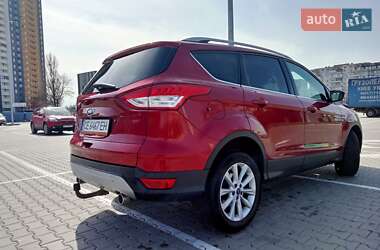 Внедорожник / Кроссовер Ford Kuga 2015 в 