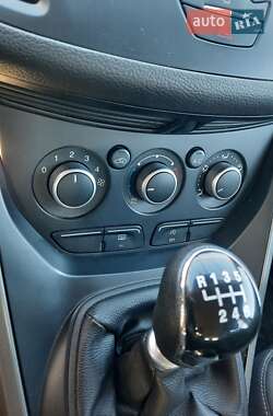 Внедорожник / Кроссовер Ford Kuga 2015 в Каменском