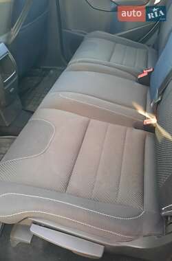 Внедорожник / Кроссовер Ford Kuga 2015 в Каменском