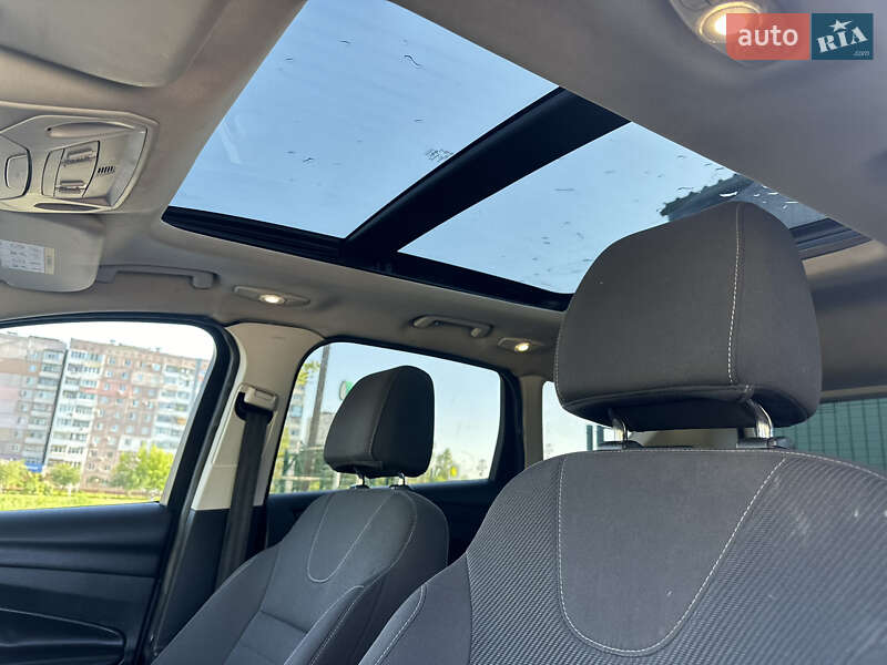 Внедорожник / Кроссовер Ford Kuga 2013 в Запорожье