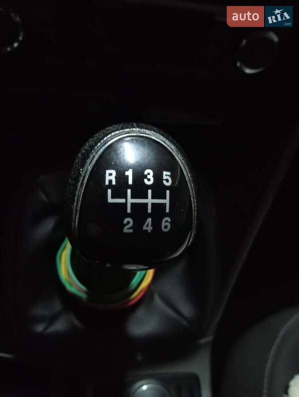 Внедорожник / Кроссовер Ford Kuga 2013 в Львове