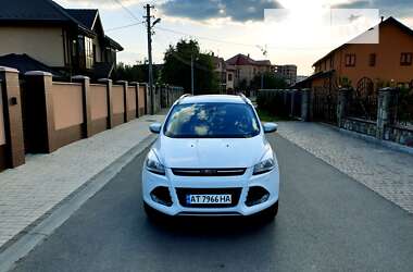 Внедорожник / Кроссовер Ford Kuga 2015 в Ивано-Франковске