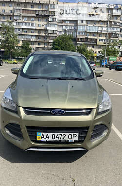 Позашляховик / Кросовер Ford Kuga 2014 в Києві