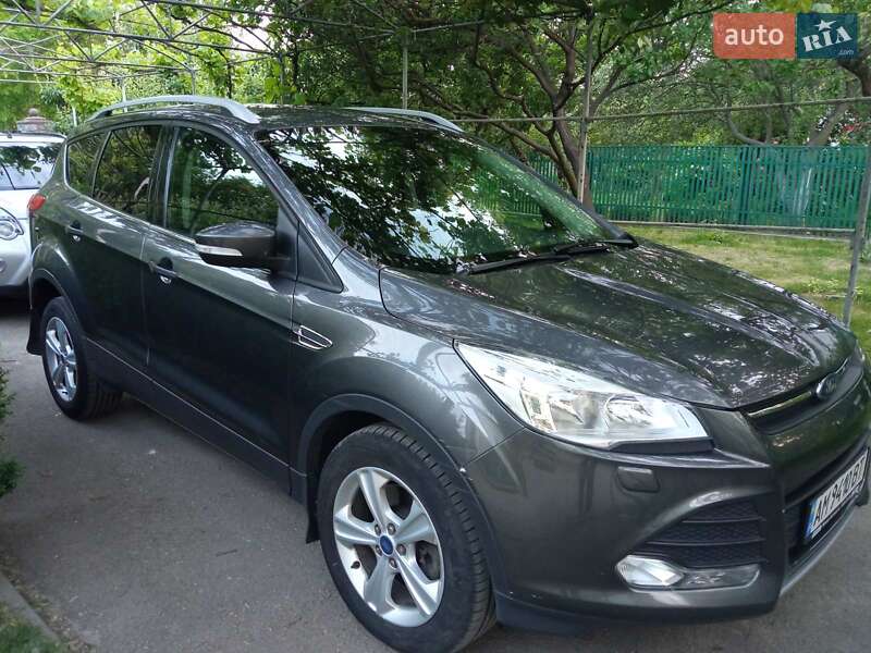 Ford Kuga 2016
