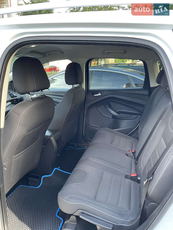 Внедорожник / Кроссовер Ford Kuga 2014 в Коломые