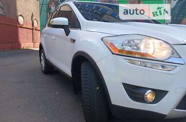 Позашляховик / Кросовер Ford Kuga 2010 в Миколаєві