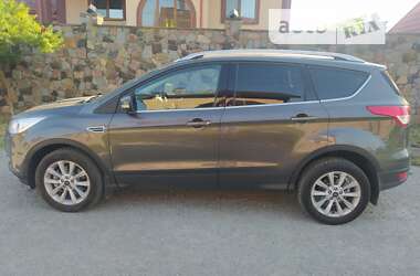 Внедорожник / Кроссовер Ford Kuga 2016 в Житомире