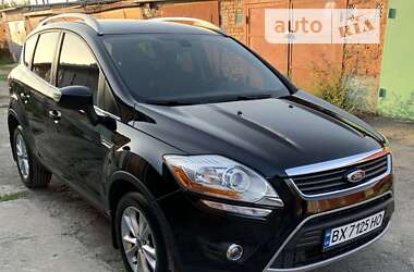 Внедорожник / Кроссовер Ford Kuga 2012 в 