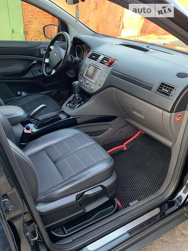 Позашляховик / Кросовер Ford Kuga 2012 в Хмельницькому