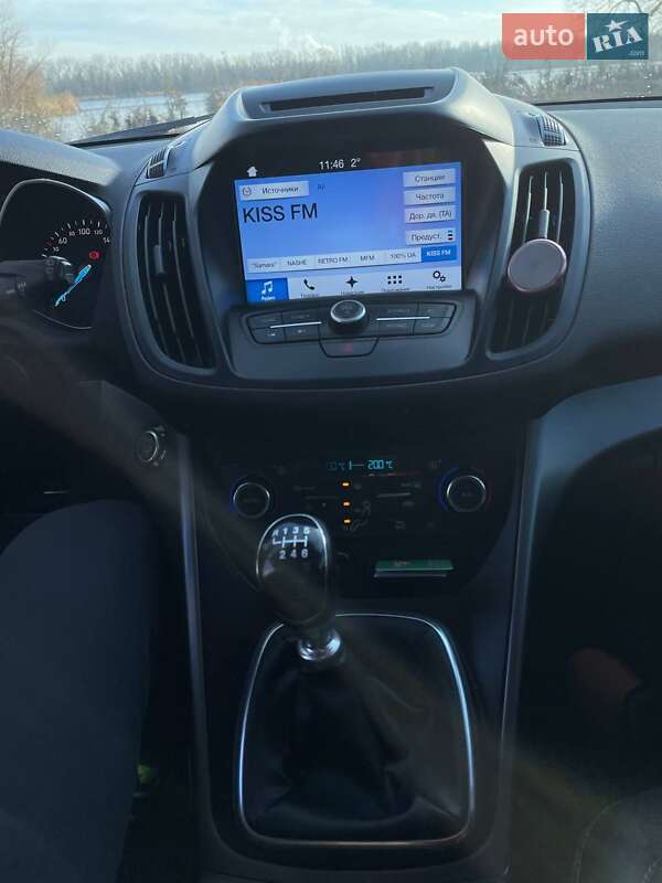 Внедорожник / Кроссовер Ford Kuga 2017 в Днепре