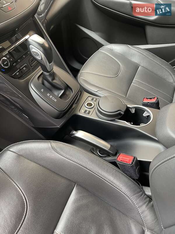 Внедорожник / Кроссовер Ford Kuga 2014 в Калуше