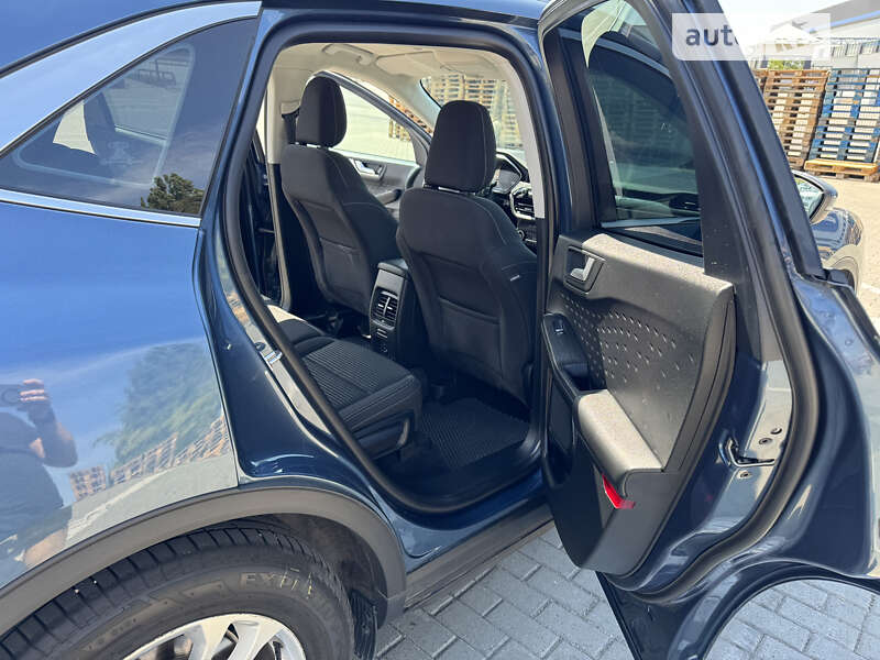 Внедорожник / Кроссовер Ford Kuga 2020 в Тернополе фото 11 Внедорожник / Кроссовер Ford Kuga 2020 в Тернополе