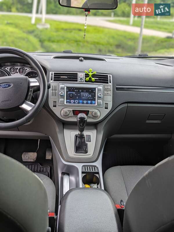 Позашляховик / Кросовер Ford Kuga 2010 в Львові
