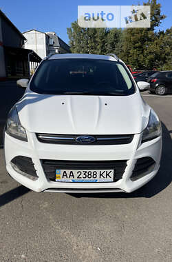 Позашляховик / Кросовер Ford Kuga 2013 в Києві