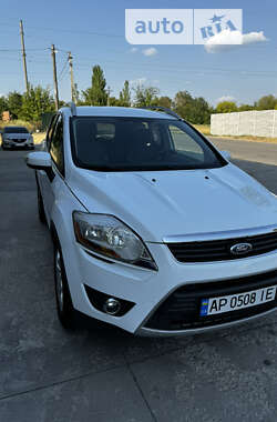 Позашляховик / Кросовер Ford Kuga 2011 в Запоріжжі