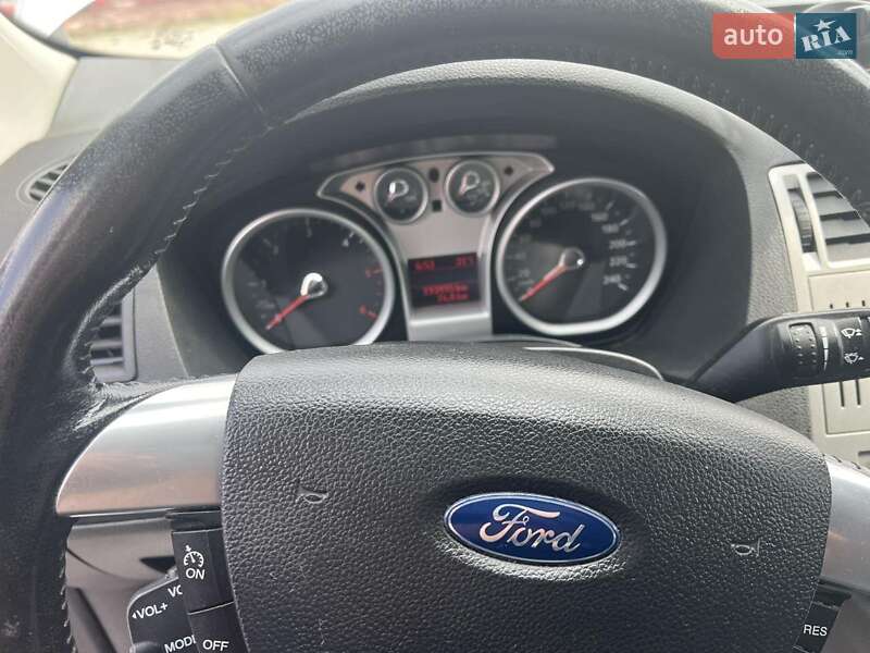 Внедорожник / Кроссовер Ford Kuga 2011 в Хмельницком фото 16 Внедорожник / Кроссовер Ford Kuga 2011 в Хмельницком