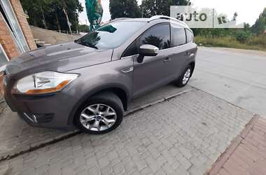 Внедорожник / Кроссовер Ford Kuga 2012 в Каменец-Подольском