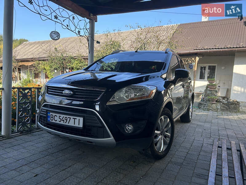 Внедорожник / Кроссовер Ford Kuga 2010 в 