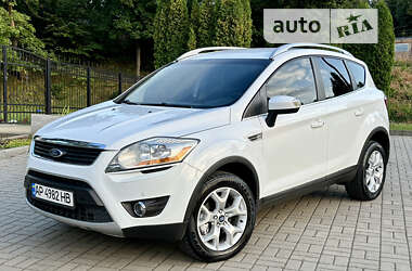 Позашляховик / Кросовер Ford Kuga 2011 в Прилуках