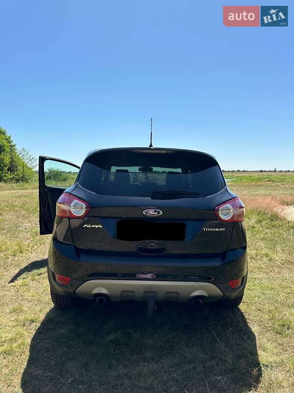 Внедорожник / Кроссовер Ford Kuga 2011 в Любешове