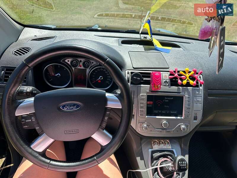 Внедорожник / Кроссовер Ford Kuga 2011 в Любешове