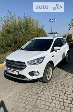 Позашляховик / Кросовер Ford Kuga 2019 в Львові