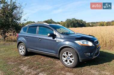 Внедорожник / Кроссовер Ford Kuga 2010 в 