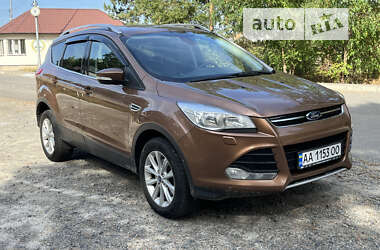 Позашляховик / Кросовер Ford Kuga 2014 в Києві