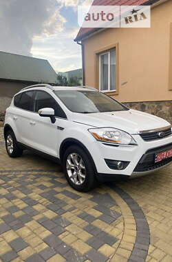 Внедорожник / Кроссовер Ford Kuga 2011 в Сокале