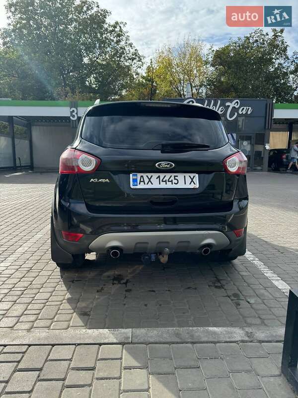 Позашляховик / Кросовер Ford Kuga 2012 в Харкові