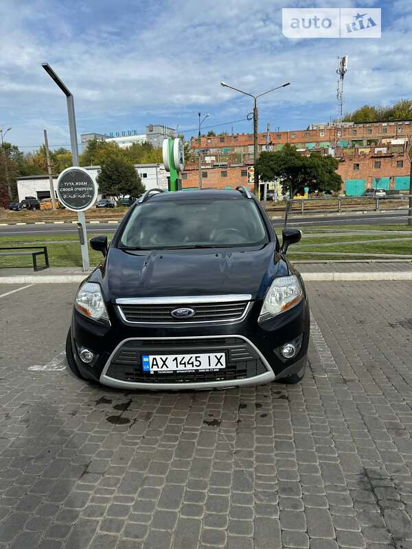 Позашляховик / Кросовер Ford Kuga 2012 в Харкові