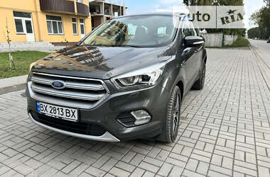 Внедорожник / Кроссовер Ford Kuga 2018 в Каменец-Подольском