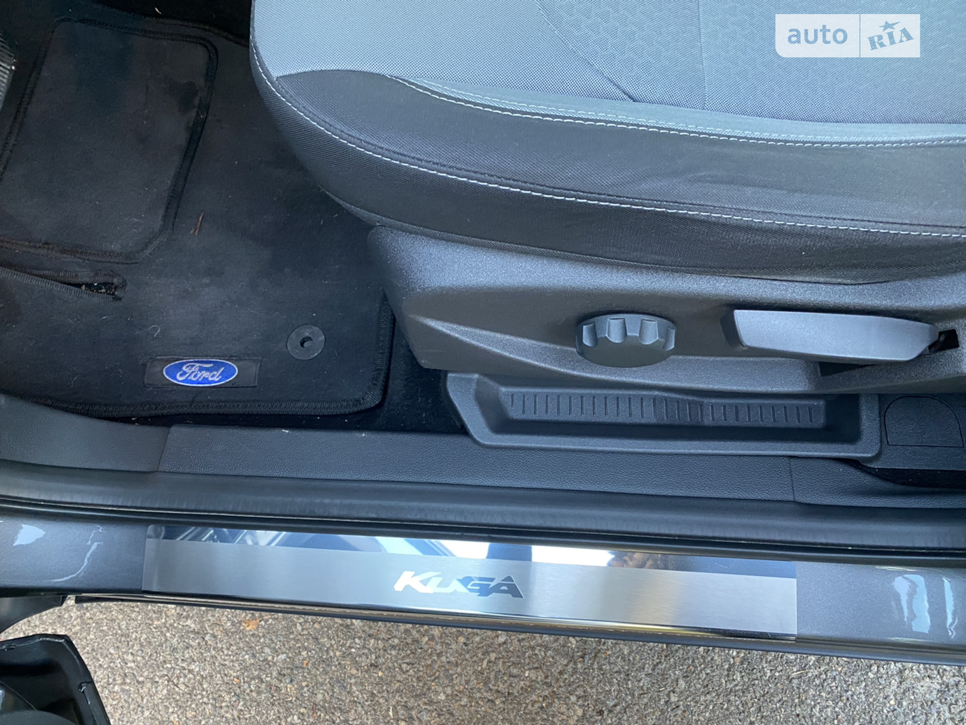 2016 Ford Kuga - мініатюра 11