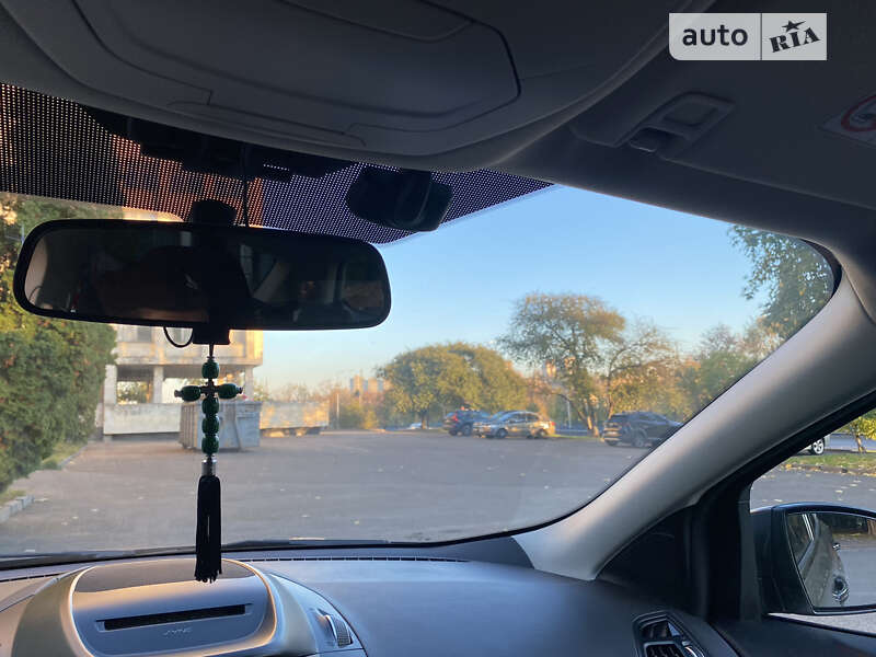 Позашляховик / Кросовер Ford Kuga 2016 в Києві фото 14 Позашляховик / Кросовер Ford Kuga 2016 в Києві