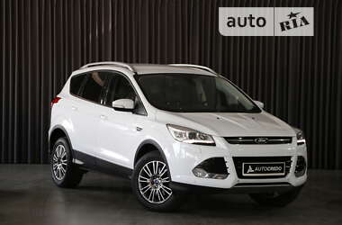 Позашляховик / Кросовер Ford Kuga 2013 в Києві