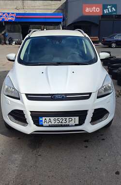 Позашляховик / Кросовер Ford Kuga 2016 в Кривому Розі