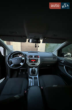 Внедорожник / Кроссовер Ford Kuga 2010 в Ужгороде