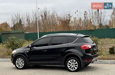 Внедорожник / Кроссовер Ford Kuga 2013 в Мариуполе